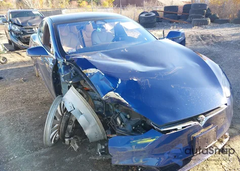 2020 Tesla Model S Performance Dual Motor All-Wheel Drive from USA, damaged, VIN 5YJSA1E42LF408643